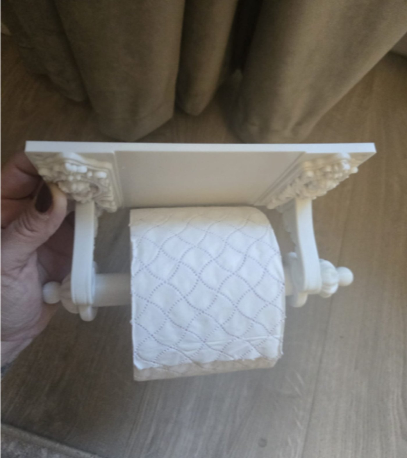 Viktoryen Duvar Tipi Tuvalet Kâğıdı Tutucu - 3D Baskı