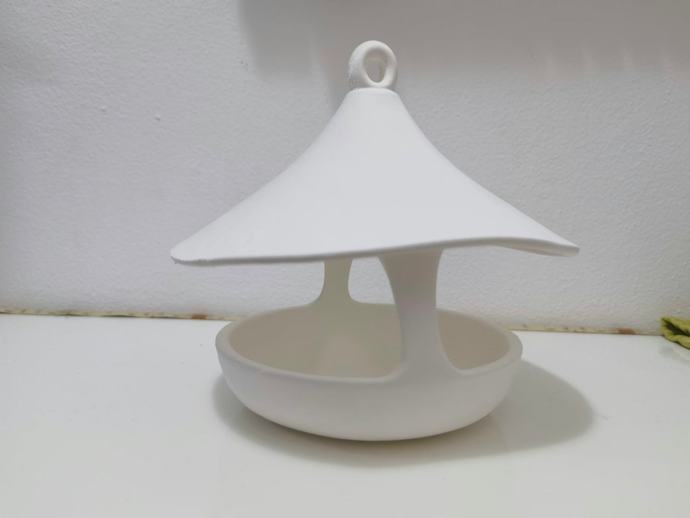 Modern Minimalist Asma Kuş Yemliği