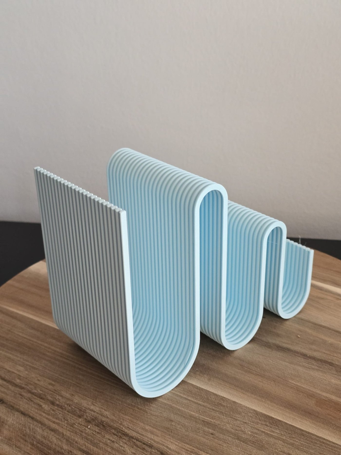 Dalgalı Kademeli Masaüstü Dosya Organizeri - 3D Baskı