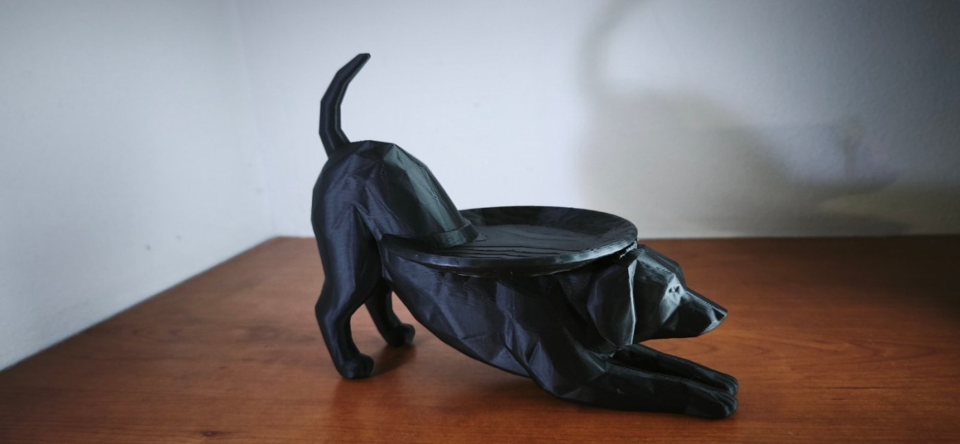 Low-Poly Gerinen Köpek Figürlü Anahtar ve Küçük Eşya Tepsisi