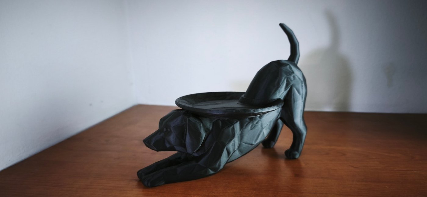 Low-Poly Gerinen Köpek Figürlü Anahtar ve Küçük Eşya Tepsisi