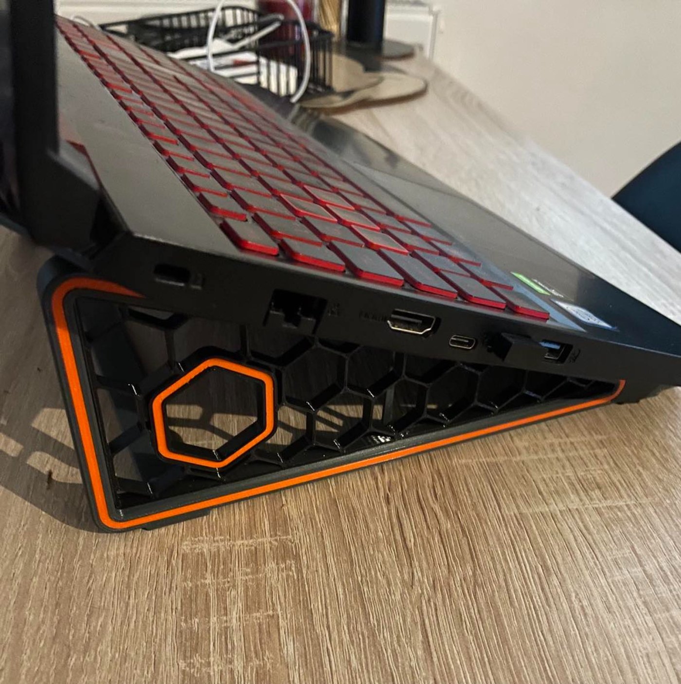 Katlanabilir Laptop Standı - Dizüstü Bilgisayar Yükseltici