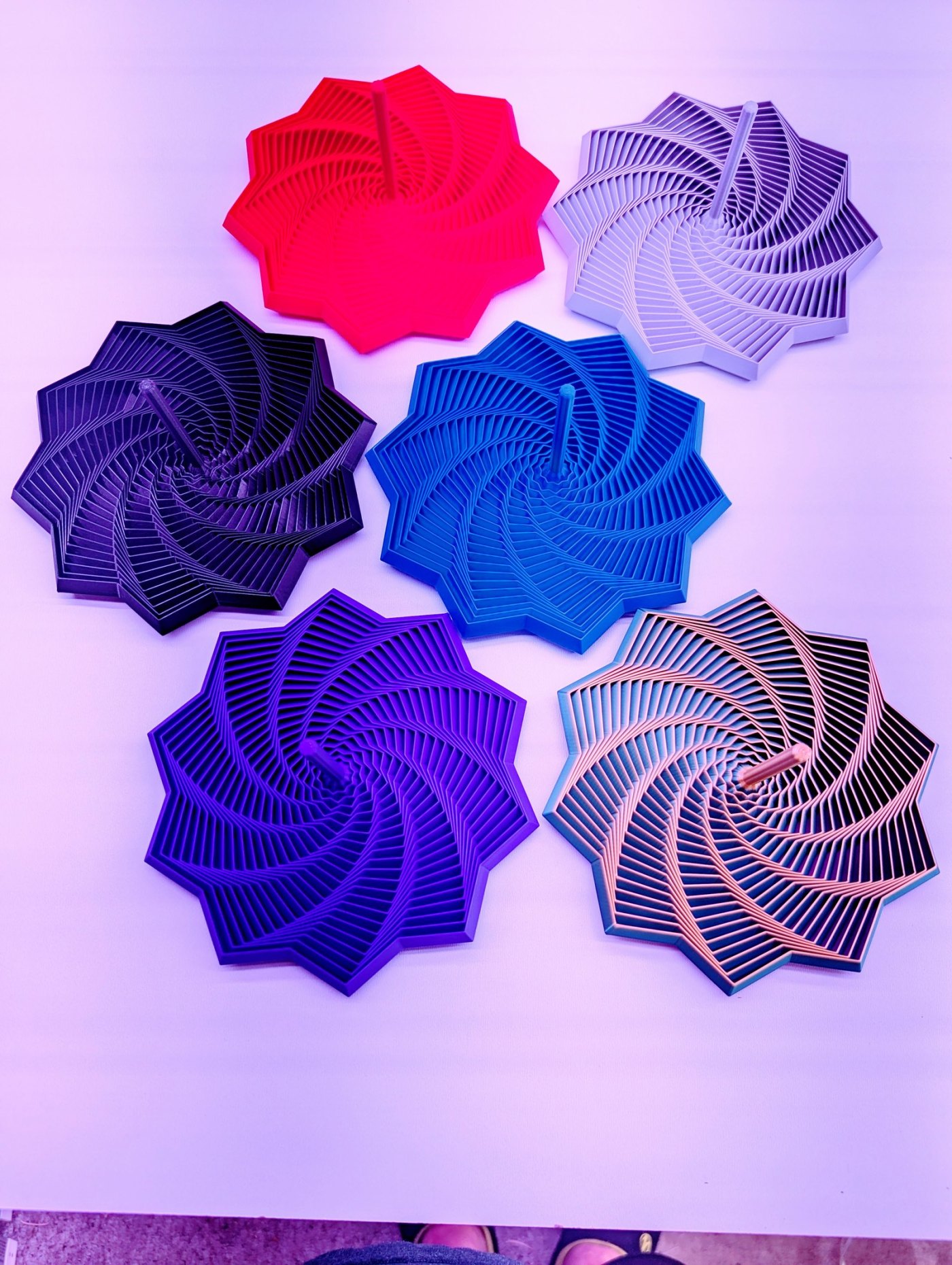 10 Kollu Yıldız Fidget Oyuncak - Spiral Desenli Stres Giderici