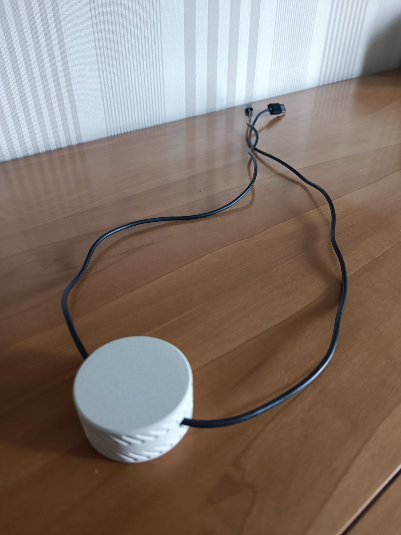 Masaüstü USB Kablo Düzenleyici - Yuvarlak Kablo Sarma Kutusu