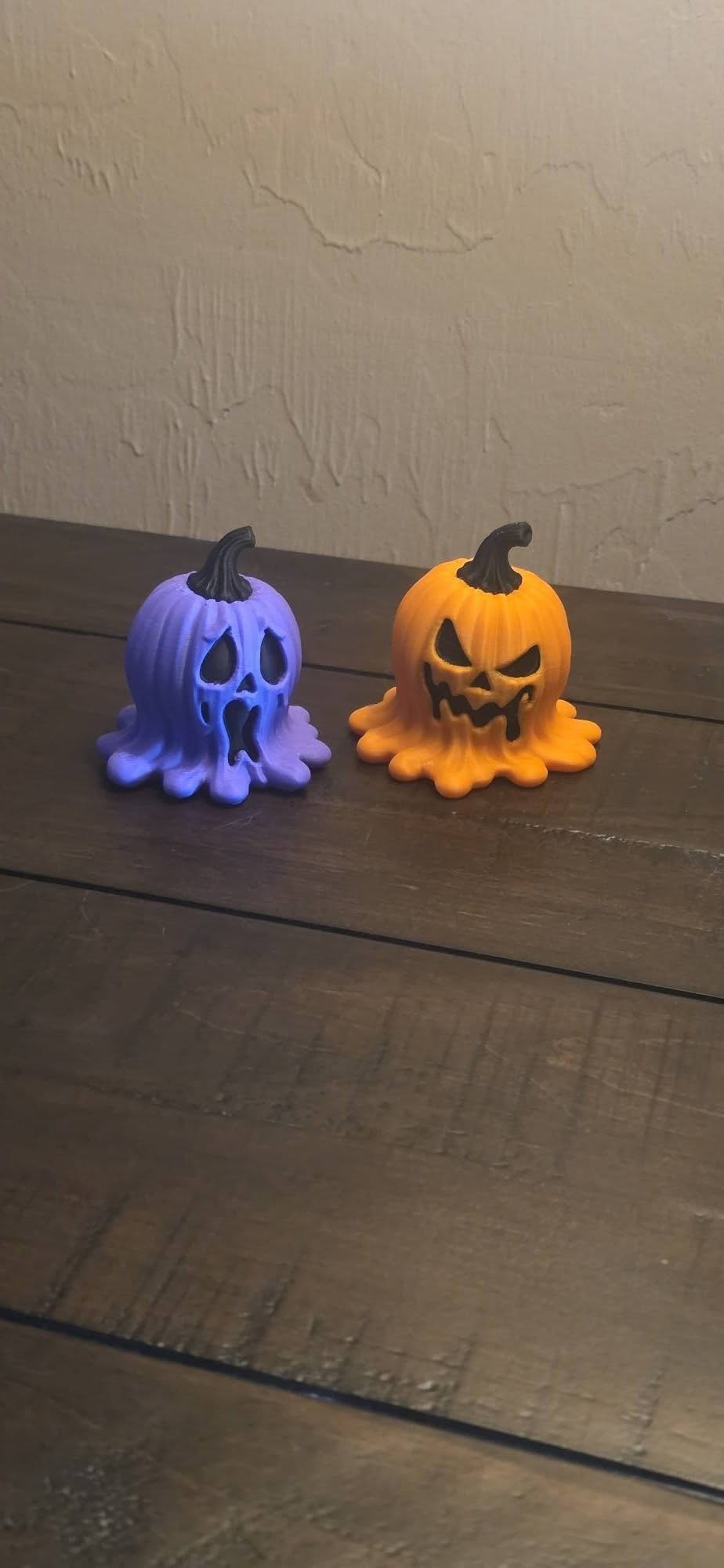 Erimiş Yüzlü İkili Cadılar Bayramı Balkabağı Seti - 3D Baskı Halloween Masa Dekoru