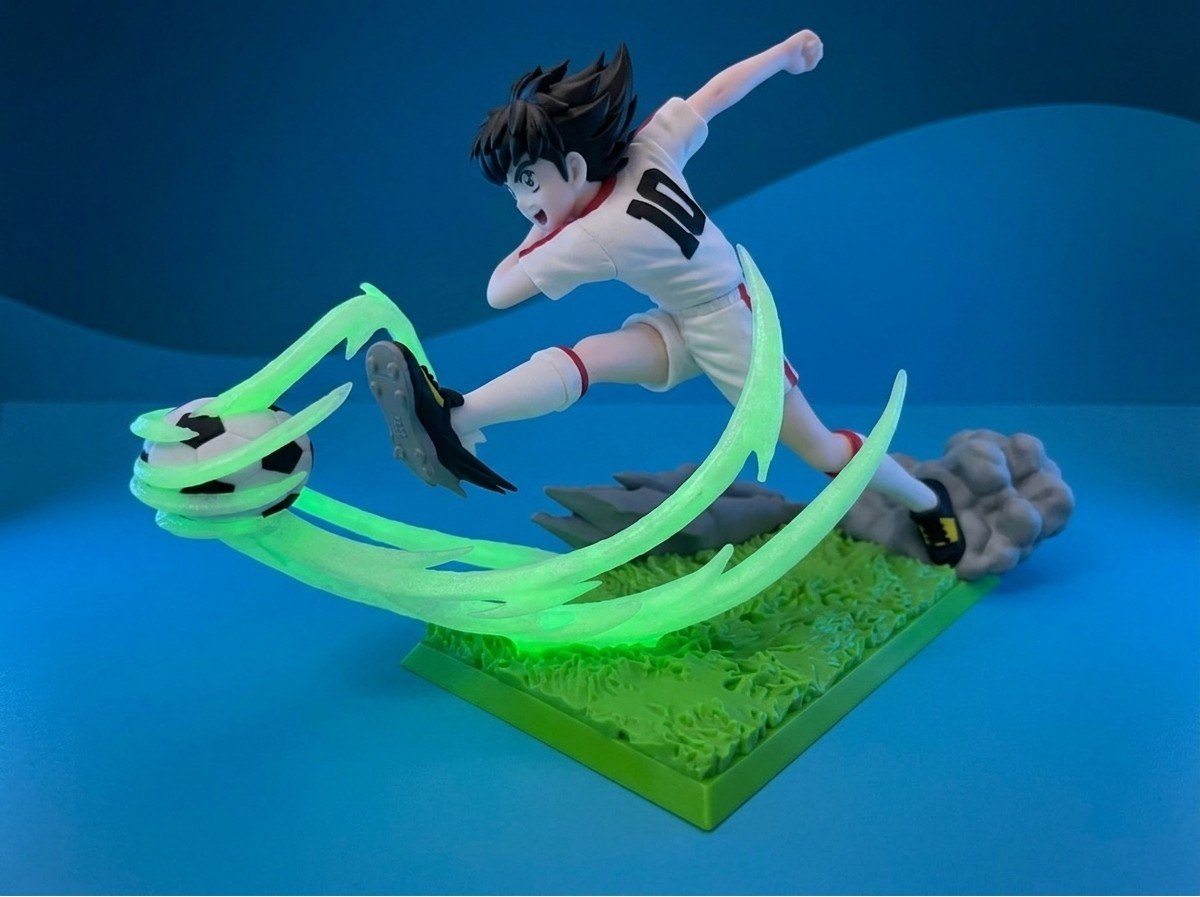Tsubasa Figür