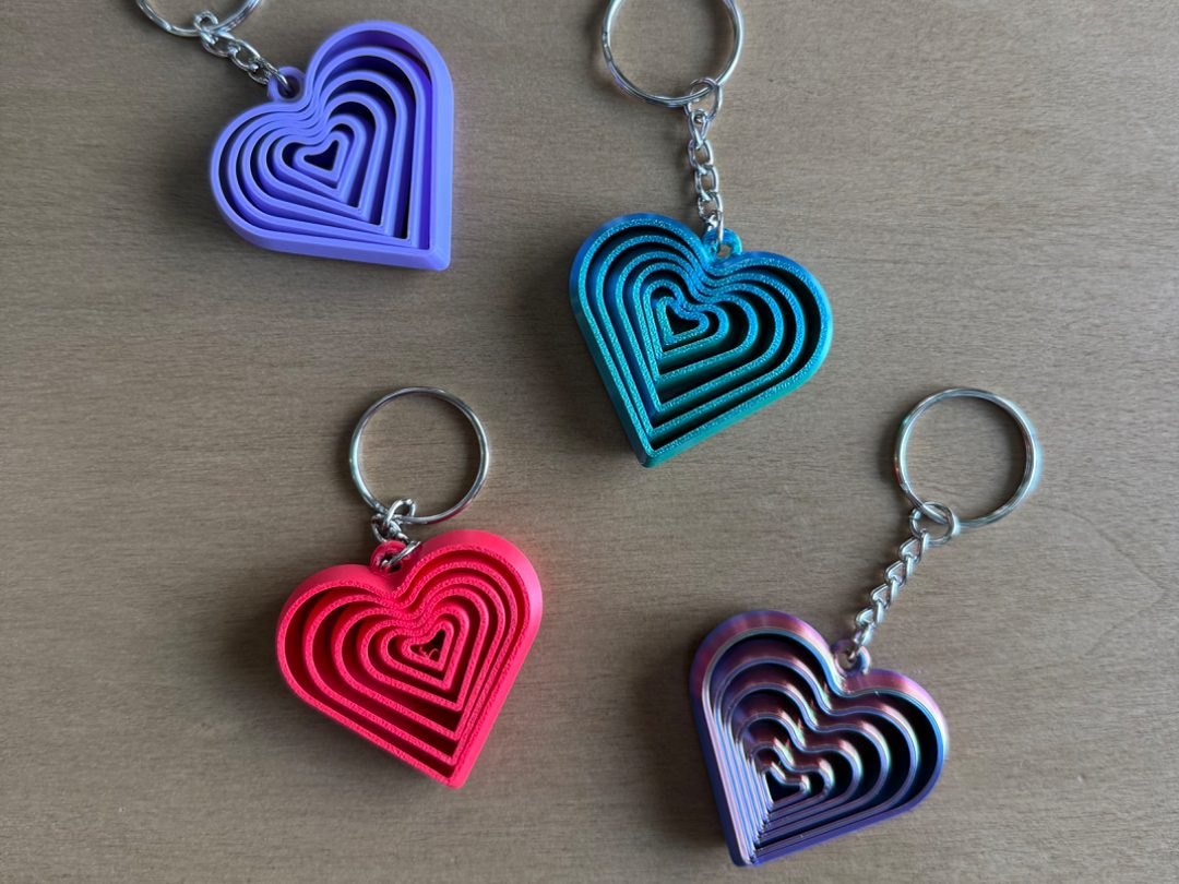 Fidget Kalp Anahtarlık - İç İçe Kalpli 3D Baskı Stres Oyuncağı