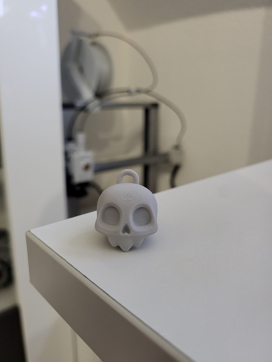 Sevimli Kuru Kafa Anahtarlık - Mini 3D Baskı Kafatası Tılsımı